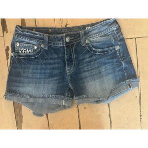 Miss Me womens jeans shorts size 31 lace designs on back